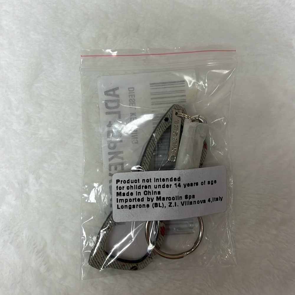 DIESEL Keyring or Keychain--NWT - Picture 9 of 10